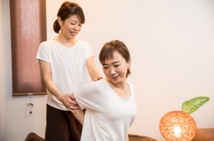 胸ストレッチ