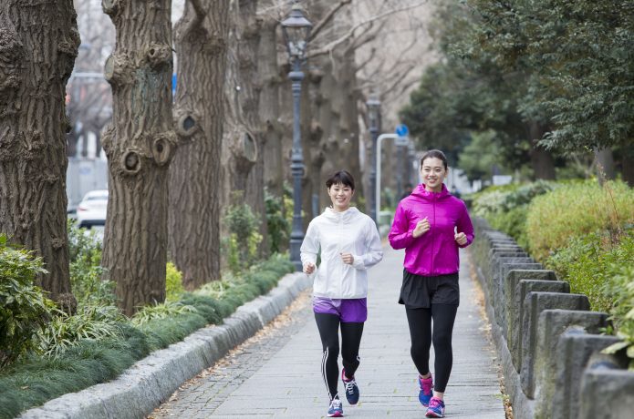 ランニング　女性