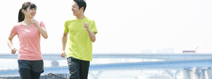 正しい歩き方で痩せ効果up ウォーキングを始めよう Run Hack ランハック 正しい歩き方で痩せ効果up ウォーキングを始めよう Run Hack ランハック