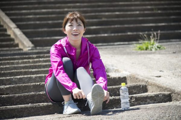 女性ランナー　さわやか