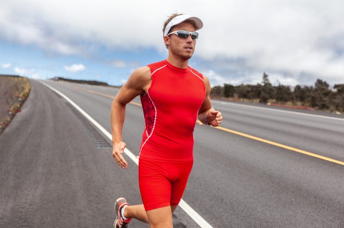 ランニング　サングラス　男性