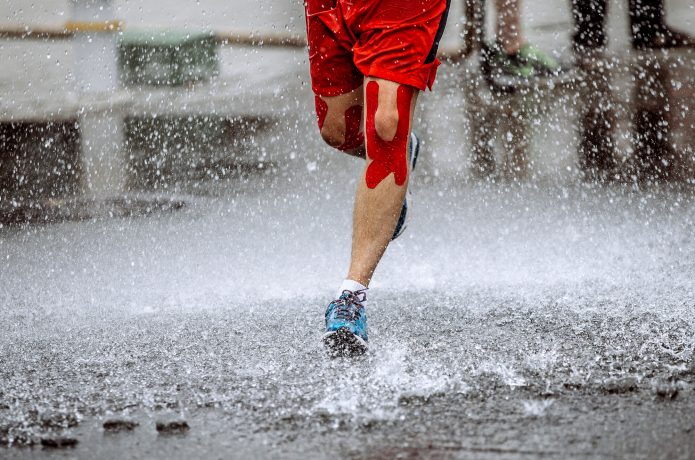 雨の中のランニング