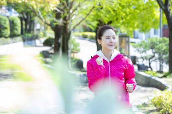 女性ランナー　のんびりラン