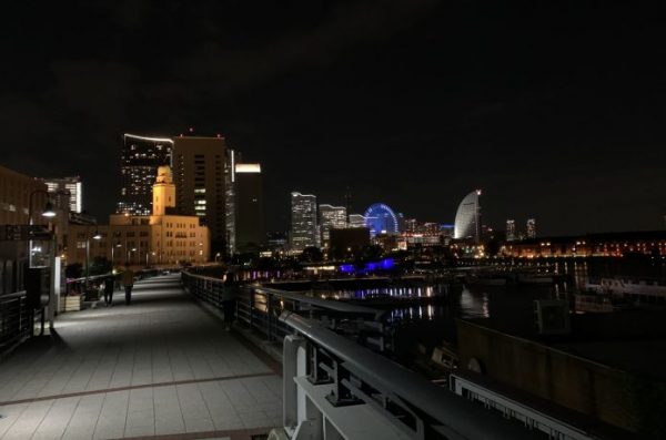 帰宅ランニング　夜景　横浜