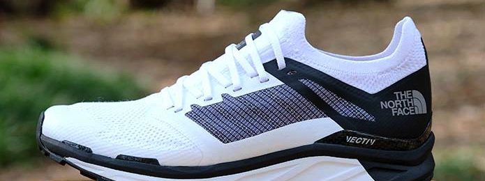 ザ・ノース・フェイス「フライトベクティブ 」をレビュー！カーボン