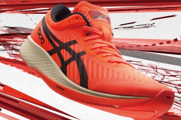 アシックスの厚底レーシングシューズ『メタレーサー』を解説！薄底