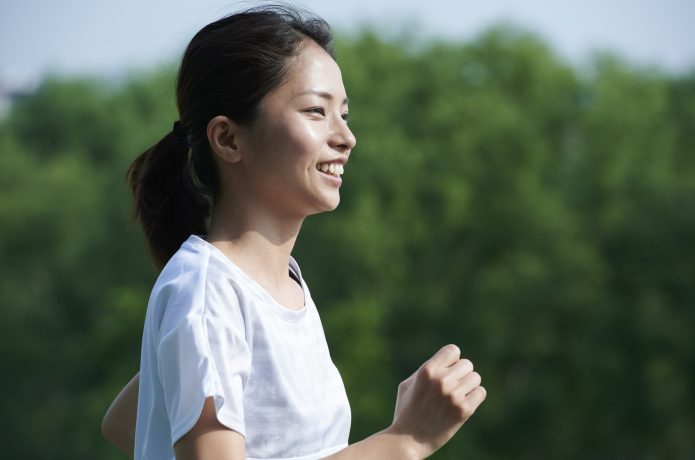 女性ランナー　マラニック